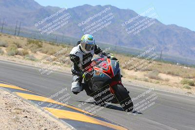 media/Sep-25-2023-Moto Forza (Mon) [[81ffa65e0a]]/B-C Group/Session 3 (Turn 16 Inside)/